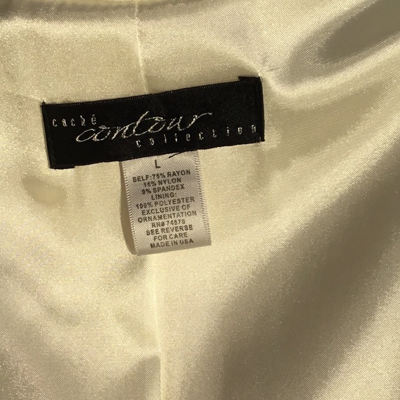 Cache Immaculate elegant ivory coat. - Picture 5 of 5